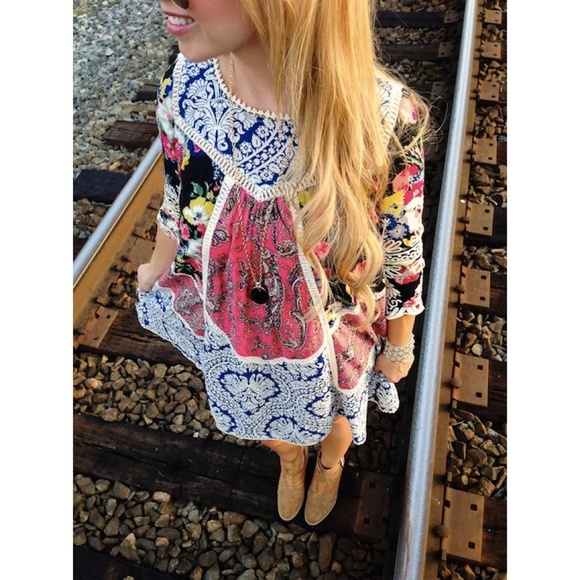 Anthropologie VANESSA VIRGINIA Inez Swing Dress Floral Bohemian Shift Size 2 - Picture 16 of 16